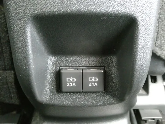 ライズ ハイブリッド(トヨタ)の車両写真