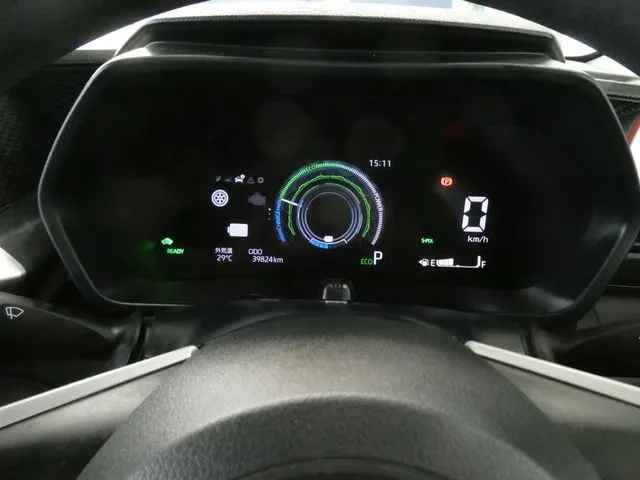 ライズ ハイブリッド(トヨタ)の車両写真