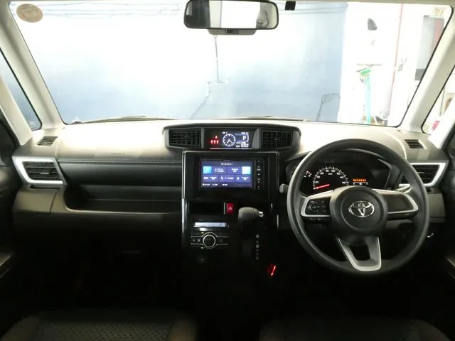 ルーミー（トヨタ）の車両写真