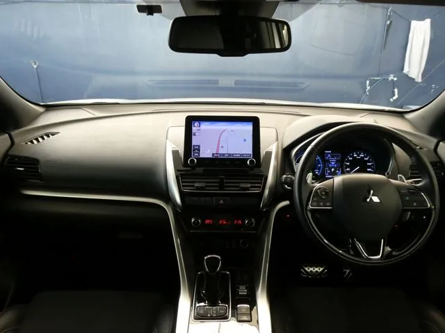 エクリプス クロス PHEV(ミツビシ)の車両写真