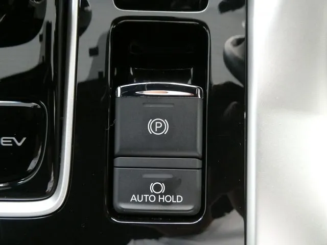 エクリプス クロス PHEV(ミツビシ)の車両写真