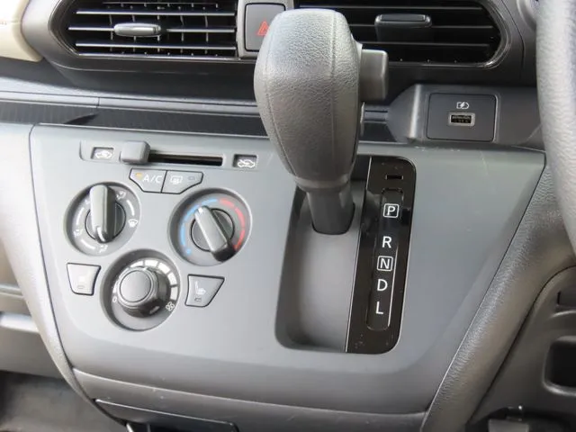 デイズ 4WD(ニッサン)の車両写真