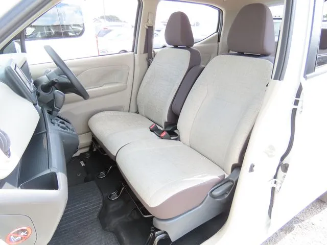 デイズ 4WD(ニッサン)の車両写真