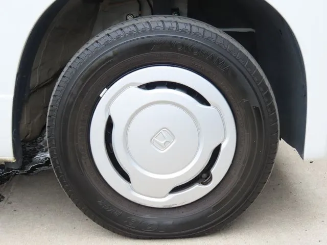 N-VAN(ホンダ)の車両写真