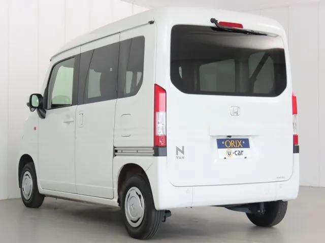 N-VAN(ホンダ)の車両写真