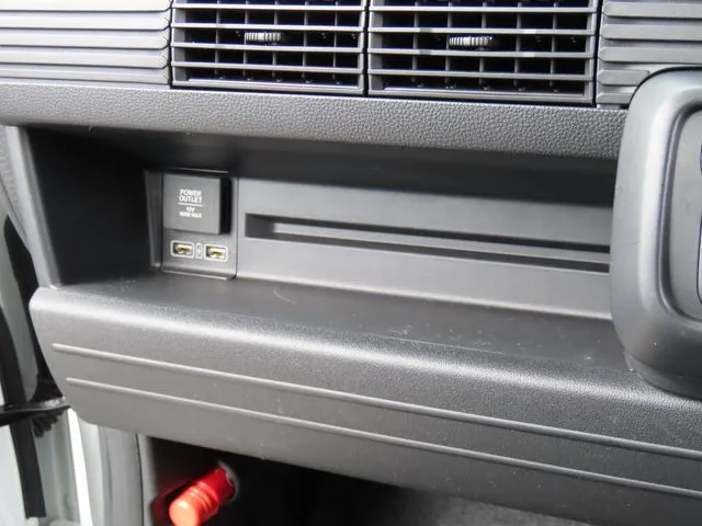 N-VAN(ホンダ)の車両写真
