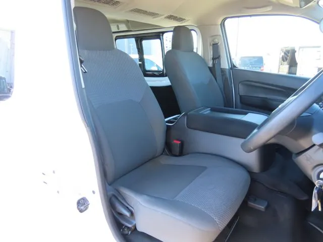 キャラバンワゴン(ニッサン)の車両写真