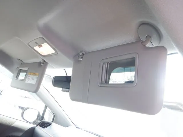 シエンタ ハイブリッド(トヨタ)の車両写真