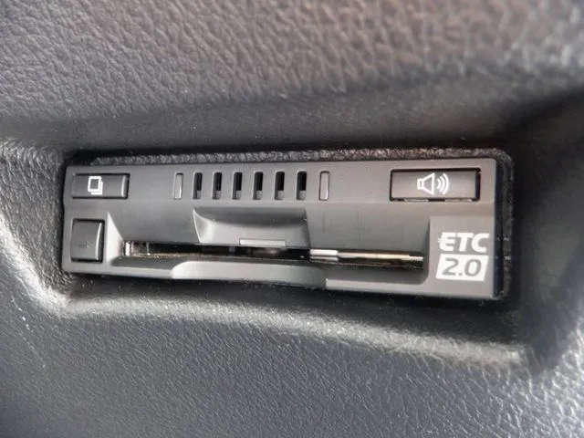 シエンタ ハイブリッド(トヨタ)の車両写真