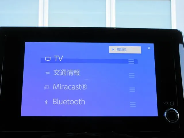 カローラクロス ハイブリッド(トヨタ)の車両写真