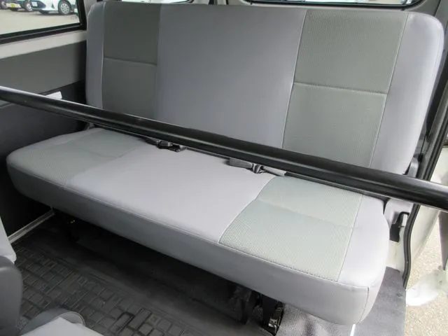 タウンエースバン 4WD(トヨタ)の車両写真