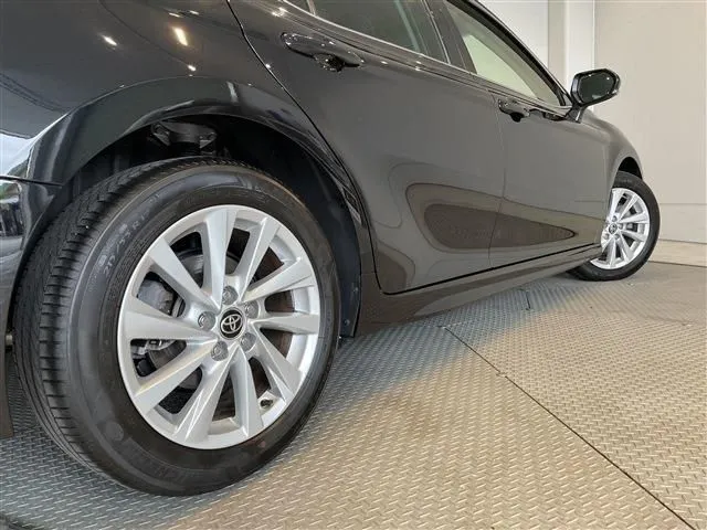 カムリ ハイブリッド(トヨタ)の車両写真