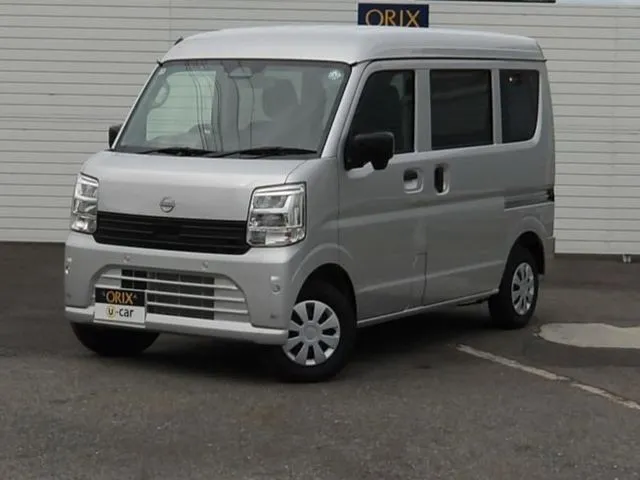 ニッサン　クリッパーバン