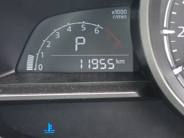 MAZDA2(マツダ)の車両写真