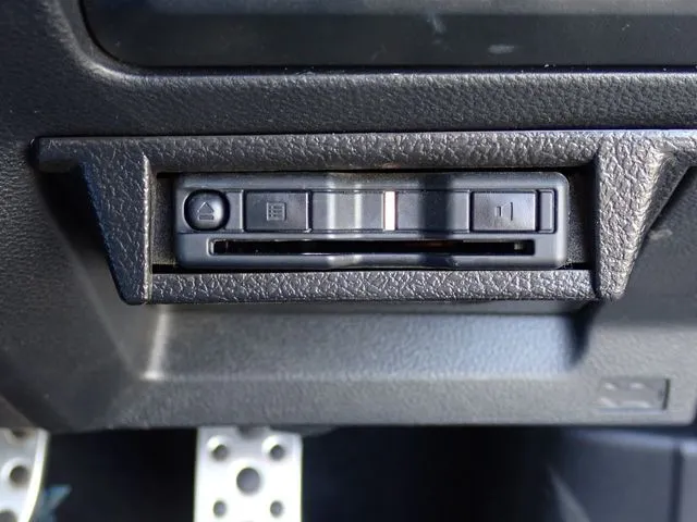 SUBARU XV ハイブリッド(スバル)の車両写真