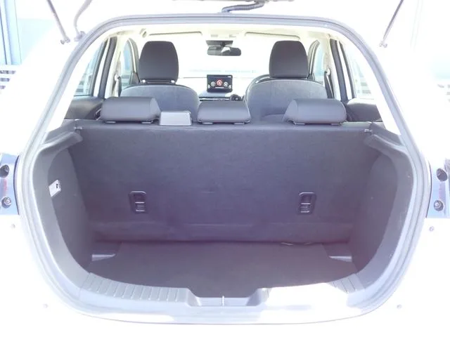 ＭＡＺＤＡ２（マツダ）の車両写真