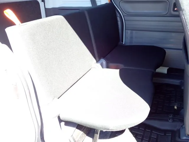 N-VAN(ホンダ)の車両写真