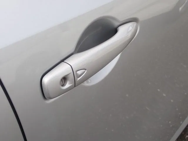 ノート(ニッサン)の車両写真