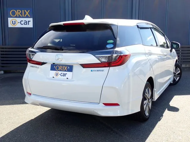 シャトル ハイブリッド(ホンダ)の車両写真