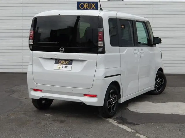 ニッサン　ルークス