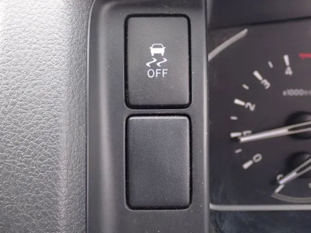 ハイエースバン 4WD(トヨタ)の車両写真