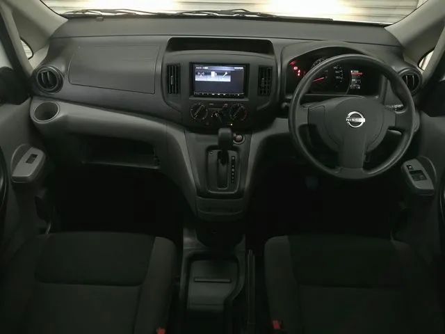 NV200バネットバン 4WD(ニッサン)の車両写真