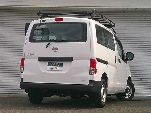 NV200バネットバン 4WD(ニッサン)の車両写真