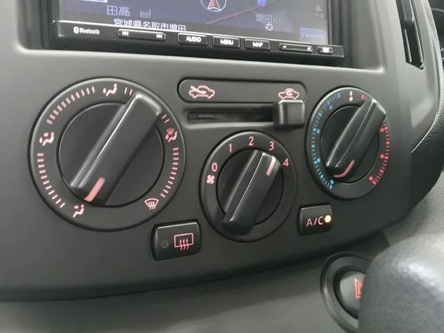NV200バネットバン 4WD(ニッサン)の車両写真