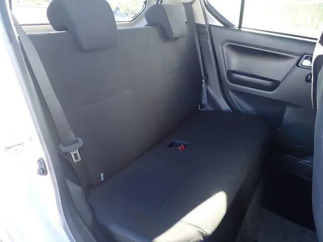 ミラ イース(ダイハツ)の車両写真