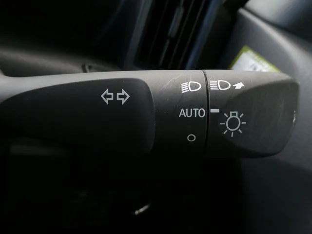 タント(ダイハツ)の車両写真