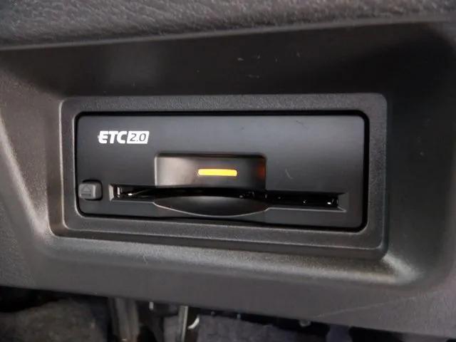 セレナ(ニッサン)の車両写真