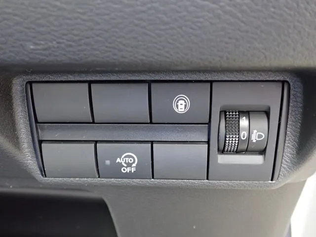 eKワゴン 4WD(ミツビシ)の車両写真