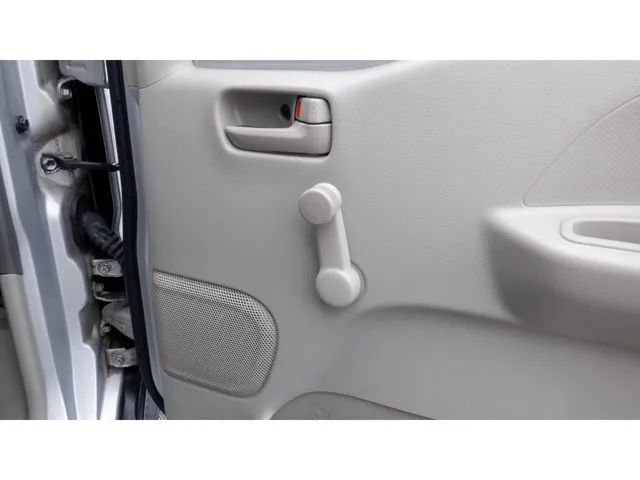 エブリイバン（スズキ）の車両写真