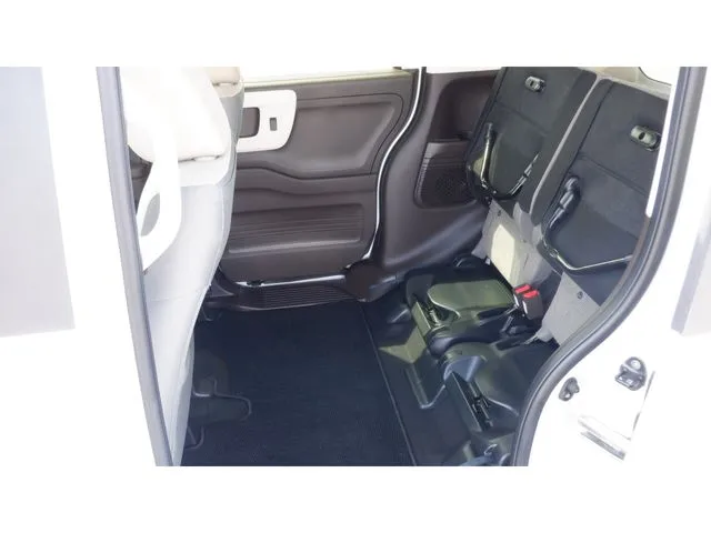 Ｎ　ＢＯＸ（ホンダ）の車両写真