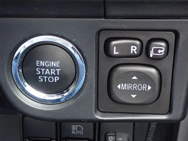 カローラフィールダー(トヨタ)の車両写真