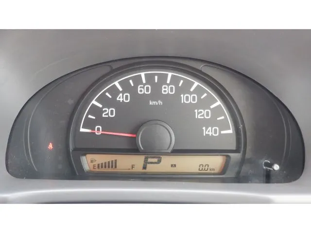 エブリイバン（スズキ）の車両写真