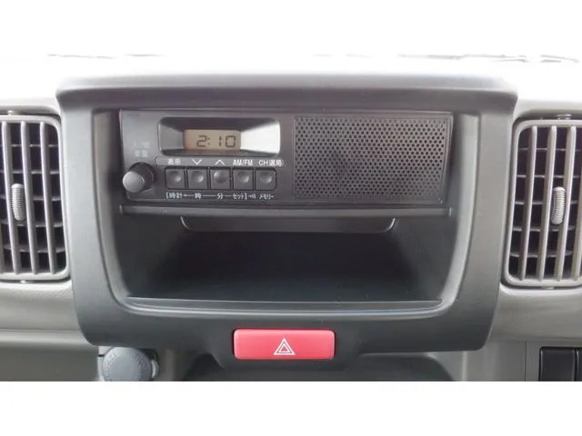 エブリイバン（スズキ）の車両写真