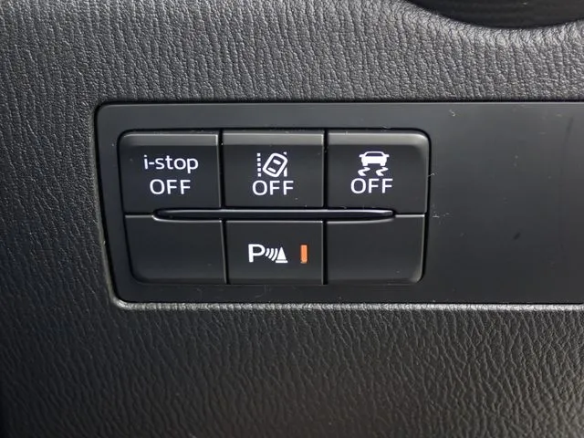 ＭＡＺＤＡ２（マツダ）の車両写真