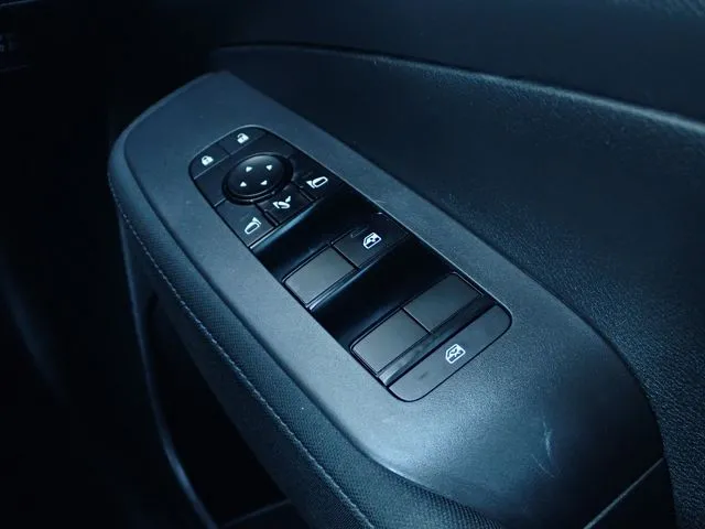ノート(ニッサン)の車両写真