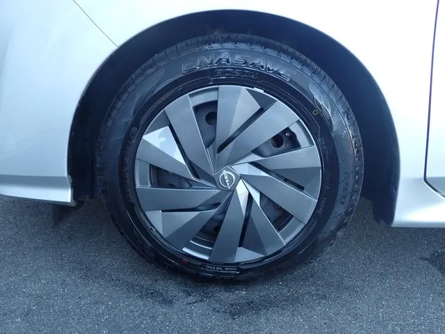 ノート(ニッサン)の車両写真