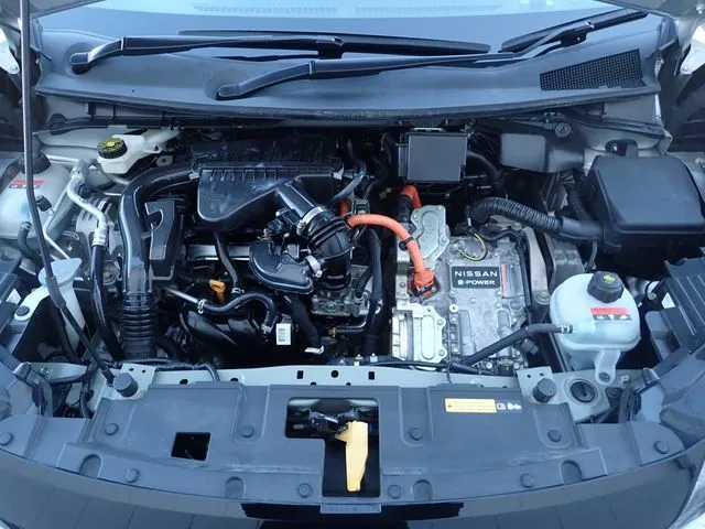 ノート(ニッサン)の車両写真