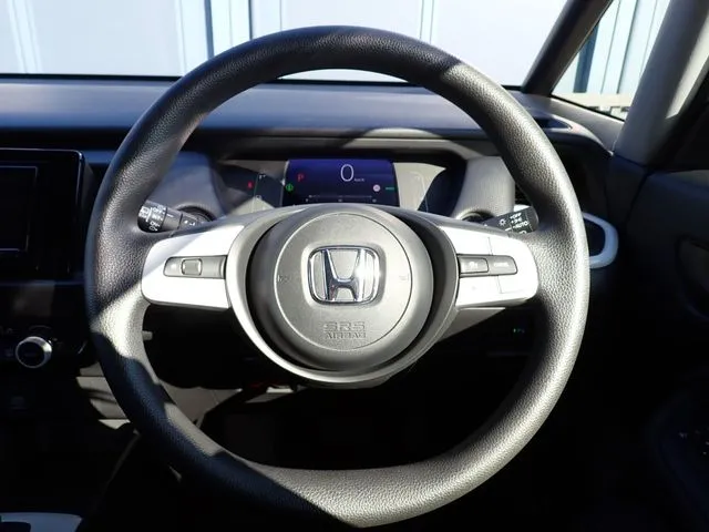 フィット e:HEV(ホンダ)の車両写真