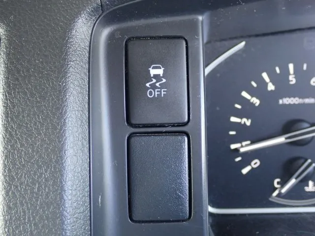 ハイエースバン 2WD(トヨタ)の車両写真