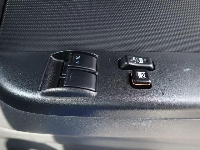 ハイエースバン 2WD(トヨタ)の車両写真