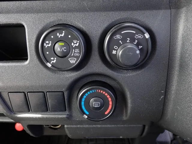 ハイエースバン 2WD(トヨタ)の車両写真