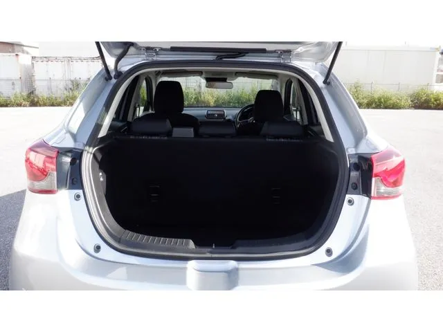 マツダ　ＭＡＺＤＡ２