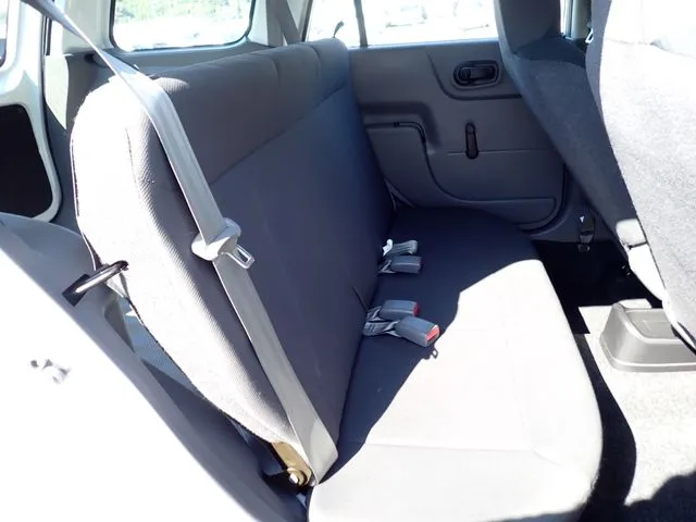 NV150 AD 2WD(ニッサン)の車両写真