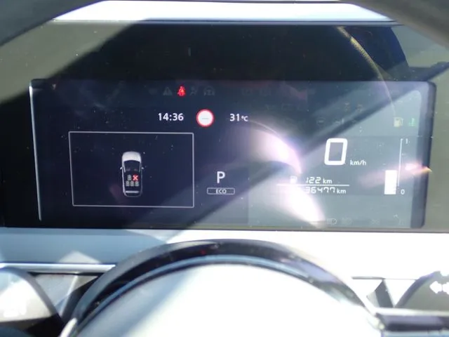 ノート(ニッサン)の車両写真