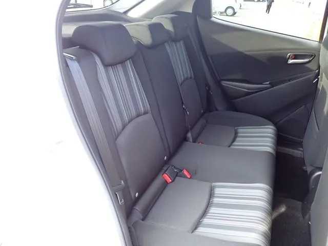MAZDA2(マツダ)の車両写真