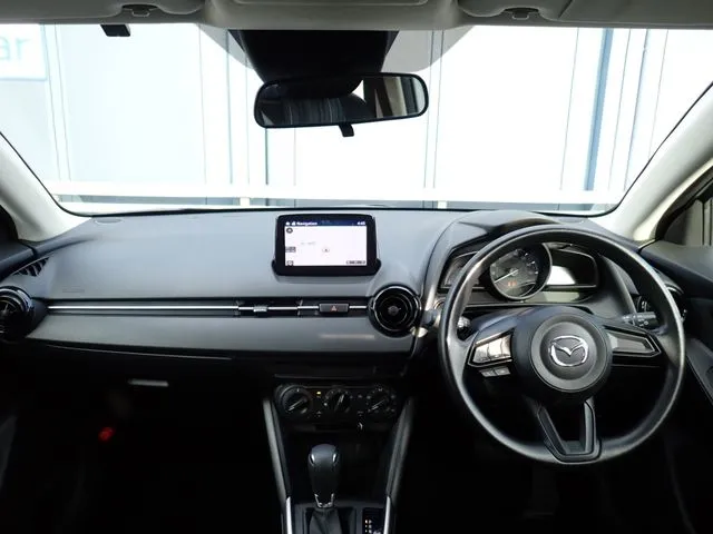 MAZDA2(マツダ)の車両写真